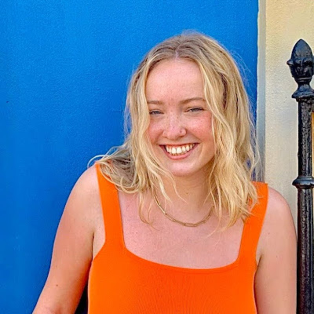 Meet your Posher, Olivia
